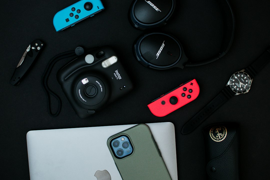 Travel Smart Electronics